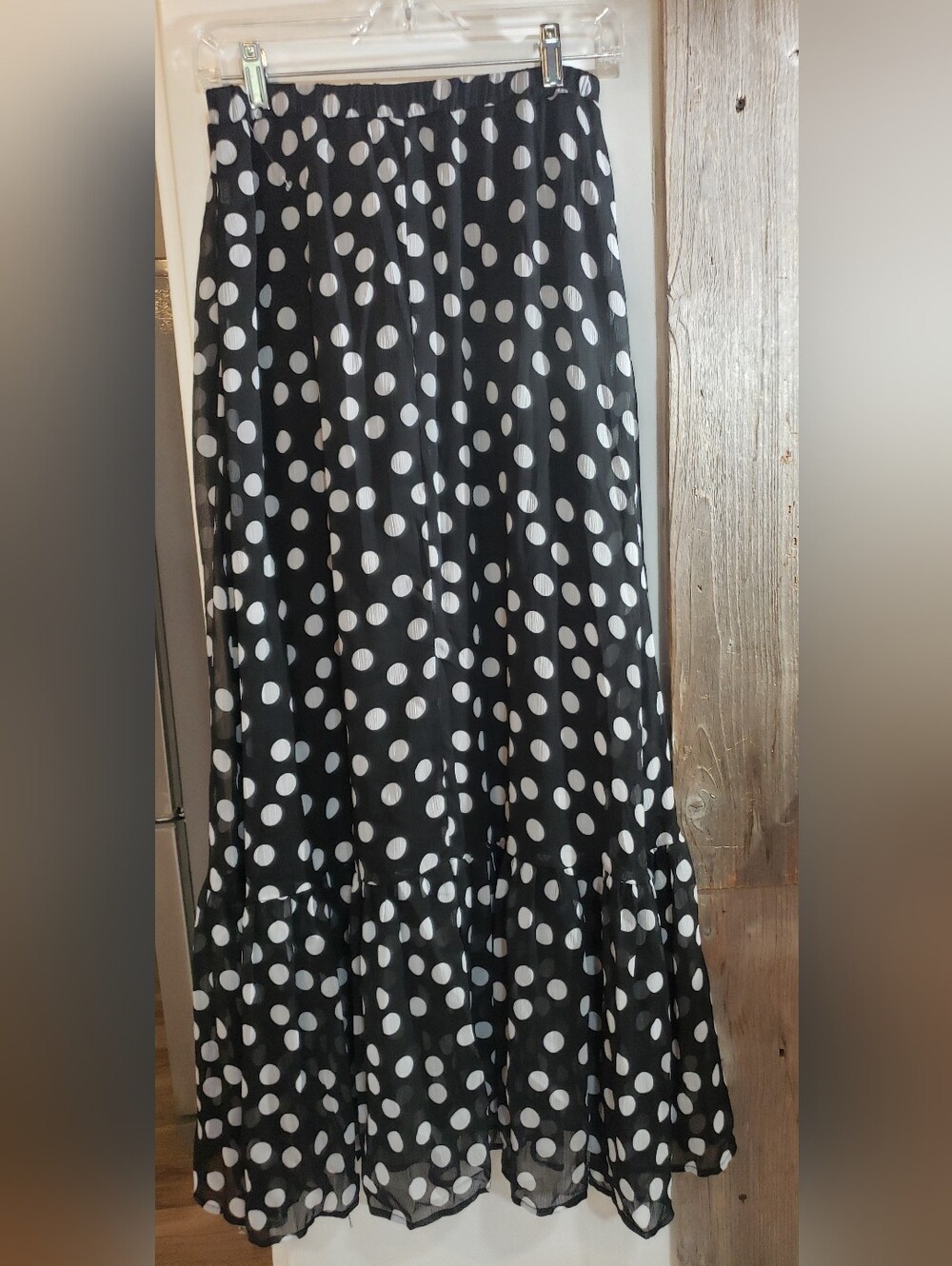 Tamara H black/white Polka Dot Maxi Skirt Med Chiffon Feel Slip Liner